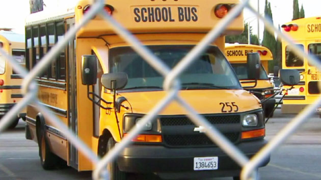 美, 10대 한인 자폐 학생 통학버스 내 방치 사망