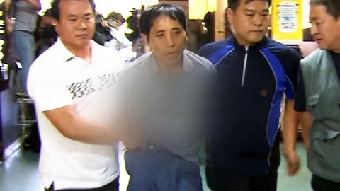  경찰, 형사·판사 등 수십 명 적힌 '김일곤 메모지' 발견