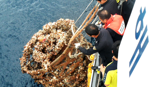 일본서 부산 앞바다로 떠내려온 인공어초 발견