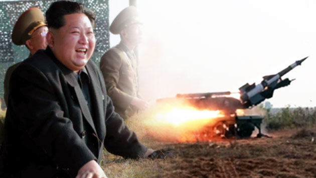 김정은 석 달 만에 군 훈련 참관..."고사 로켓 현대화"