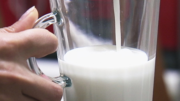 우유 가까이하면 치매 멀어질까?…우유의 효능은? 