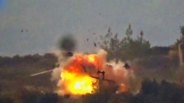 시리아 반군, 러시아군 헬기 파괴...영상 공개