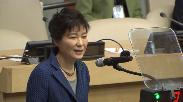 박근혜 대통령 30일 파리 기후변화 총회 참석...2일 V4 국가 정상회담