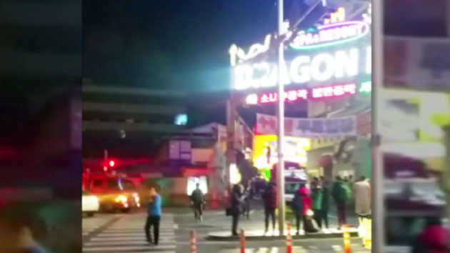 [속보] 서울 용산 사우나 불...현재 대피 중