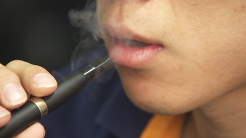 "전자담배 75%에 폐 손상 인공감미료 디아세틸 함유"