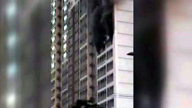 용인 고층 아파트서 화재...불 피하려다 떨어져 숨져