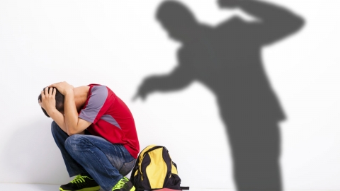 "취업 빌미로 1년간 감금·폭행"...20대 구속