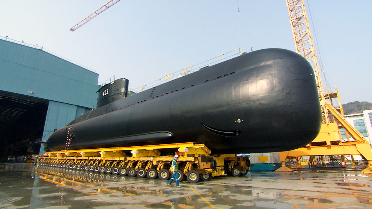 국내 '잠수함' 첫 수출...세계 5번째 잠수함 수출국