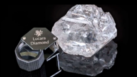 813캐럿 다이아몬드, 세계 최고가 740억 원에 판매