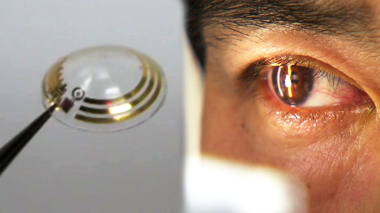 렌즈로 혈당 측정하고 약물 투여까지...세계 최초 개발