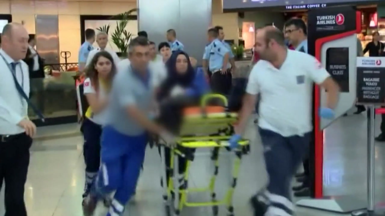 터키 이스탄불 공항 폭탄테러...41명 사망