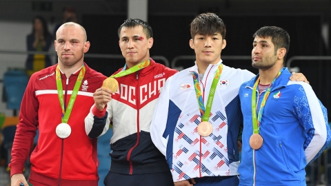 레슬링, 개운치 못한 뒷얘기...블라소프 기절시켜도 '2점'