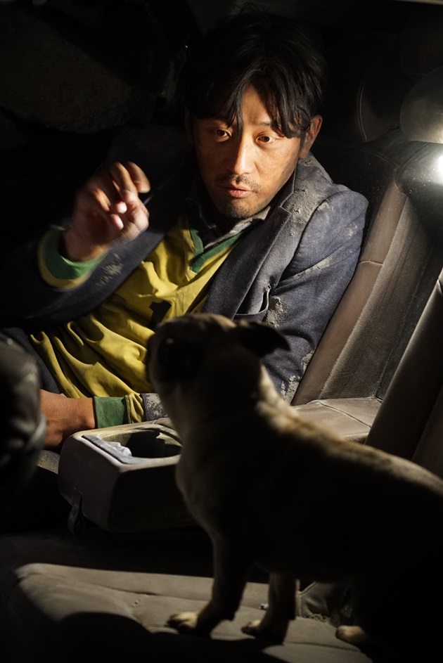 '터널' 하정우와 특급 케미 보여준 강아지 '탱이'의 비밀