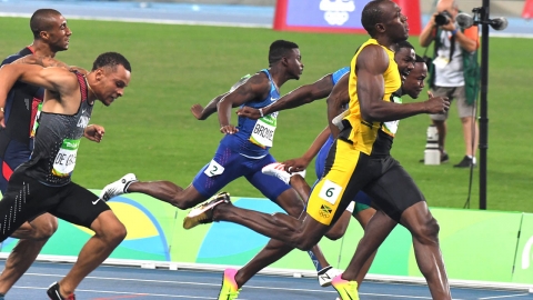 볼트 "세계 신기록 도전"...개틀린 탈락 '이변'
