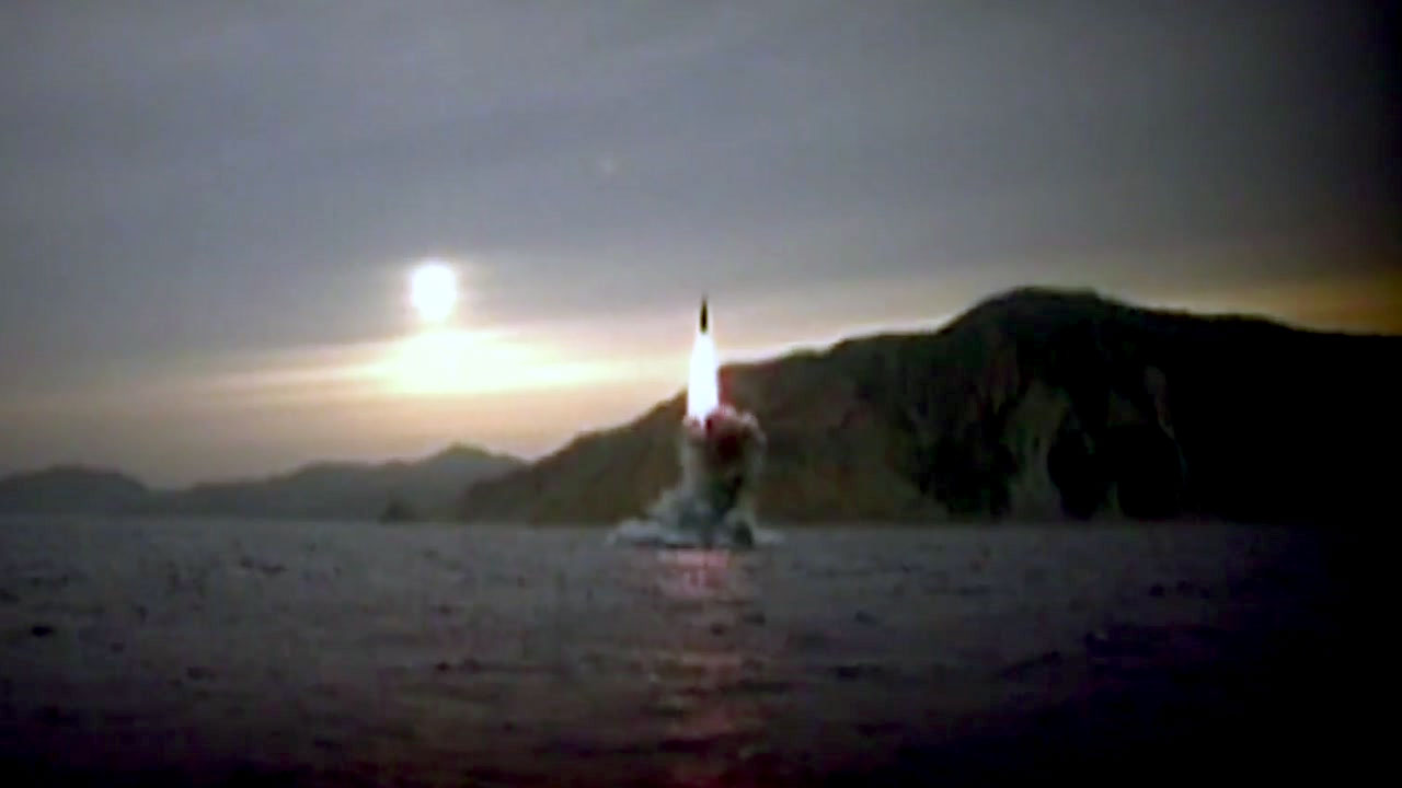 SLBM 발사 사실상 성공...北, 잇단 도발 의도는?