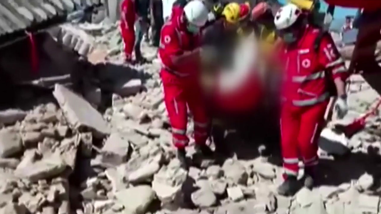 이탈리아 지진 사망 250명...'골든타임'과 사투