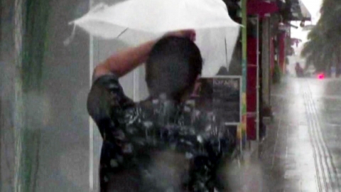 16호 태풍 '말라카스' 북상...귀경길 남부·제주 비바람