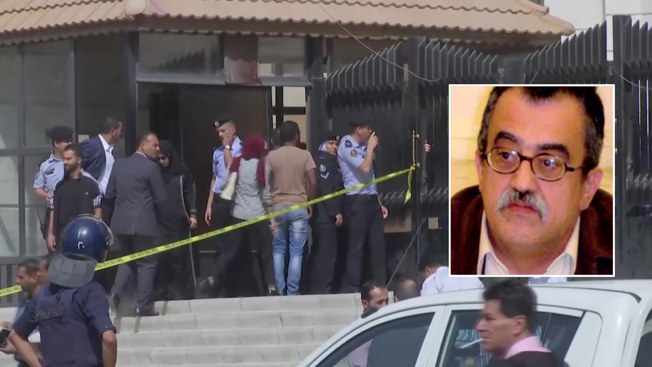 '이슬람 풍자화' 요르단 작가, 법원 앞에서 피살