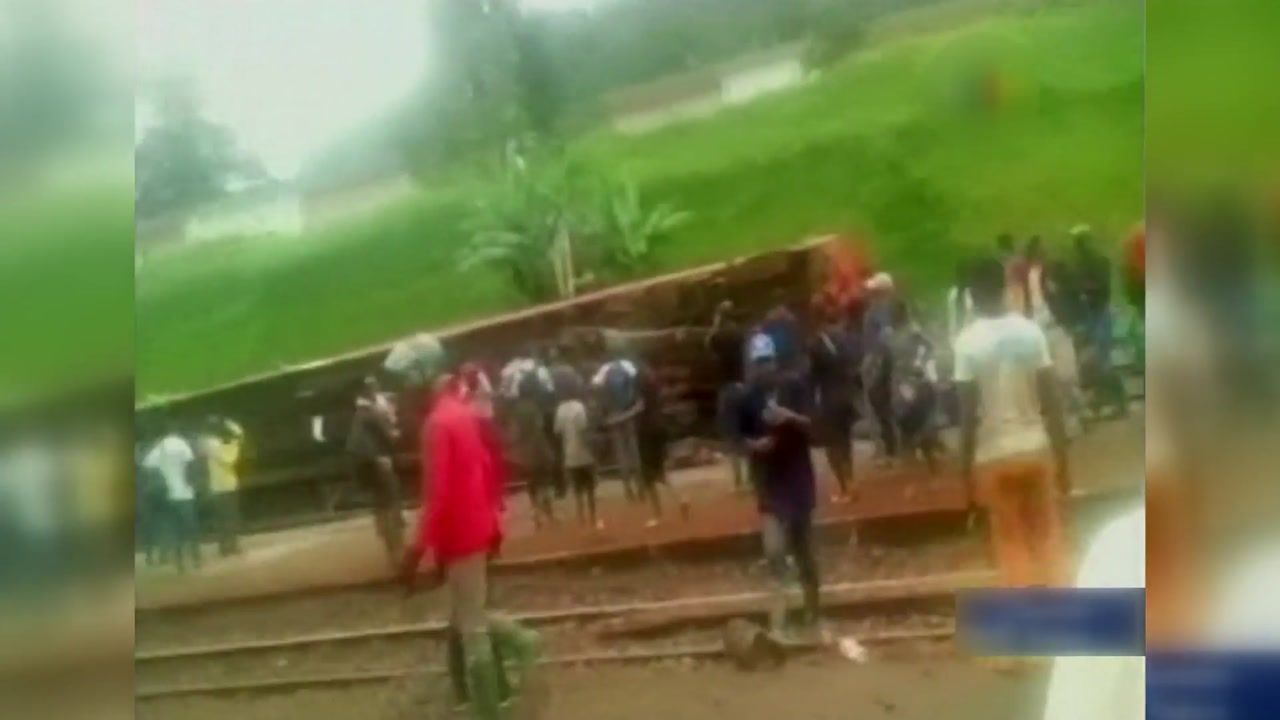 카메룬 열차 탈선 사고로 53명 사망