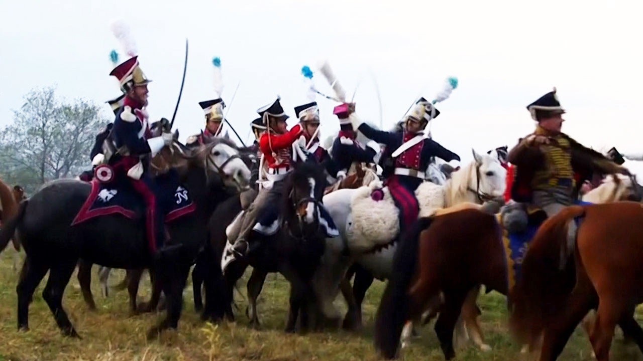 나폴레옹과 러시아군 전투 재현 행사 열려