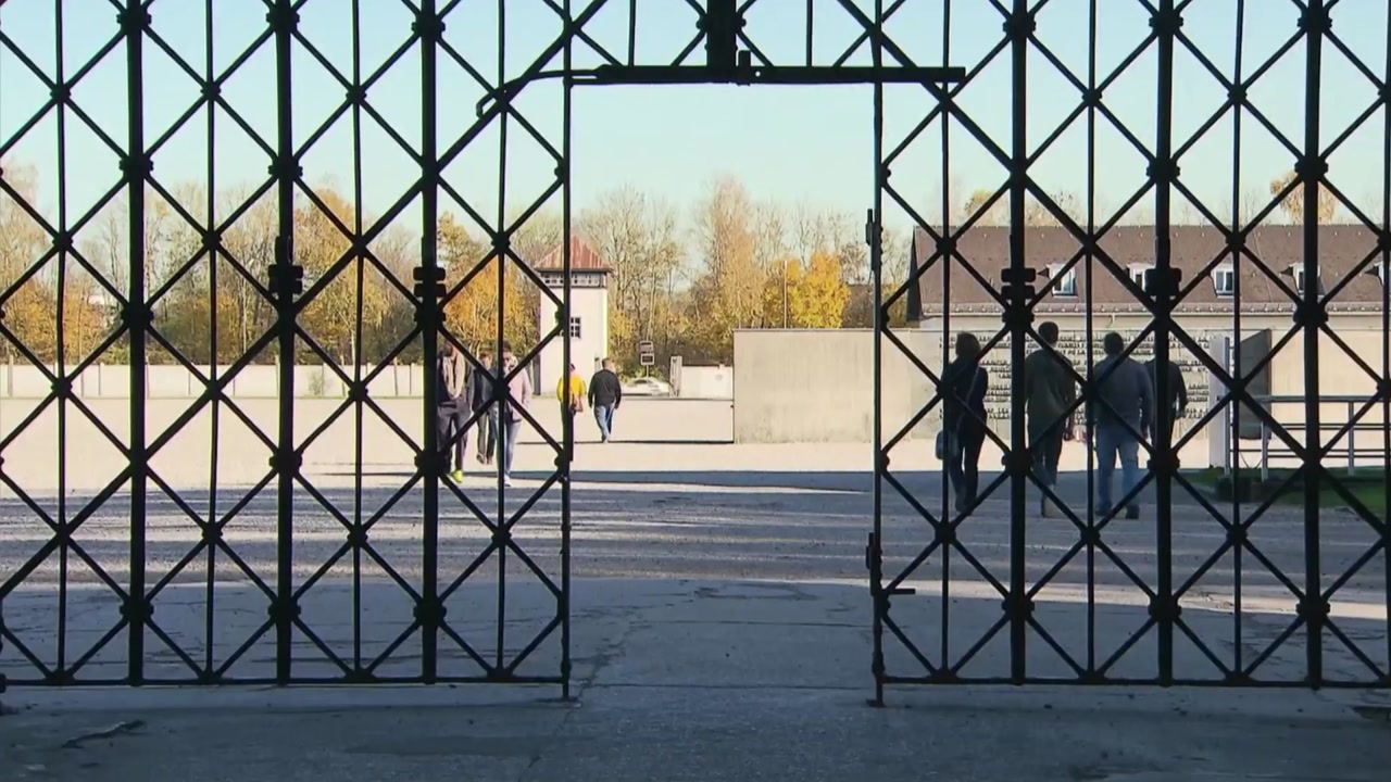 나치 수용소 도난 철제문 노르웨이에서 발견