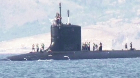 美 핵잠수함 진해 입항..."北 도발 억제용"