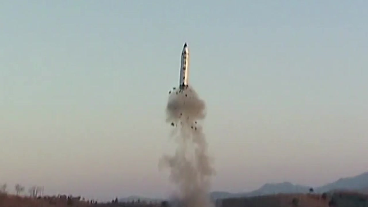 [YTN 실시간뉴스] "北 미사일 사거리 2천㎞"...핵 탑재 근접