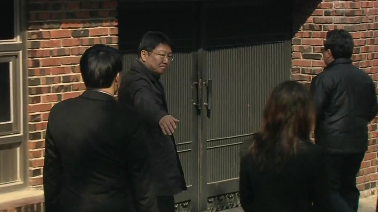 [현장영상] 박 전 대통령 방문한 동생 박지만 