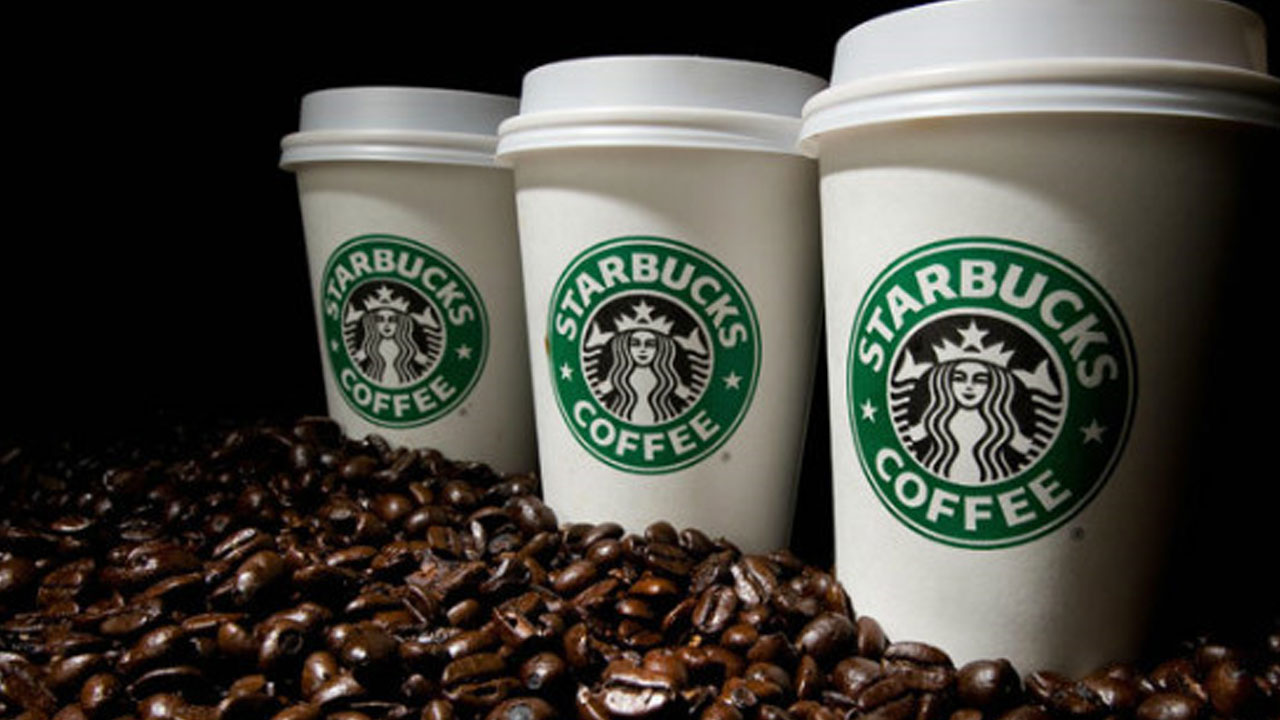 스타벅스 커피에 화상 입은 美 여성 1억천만 원 배상