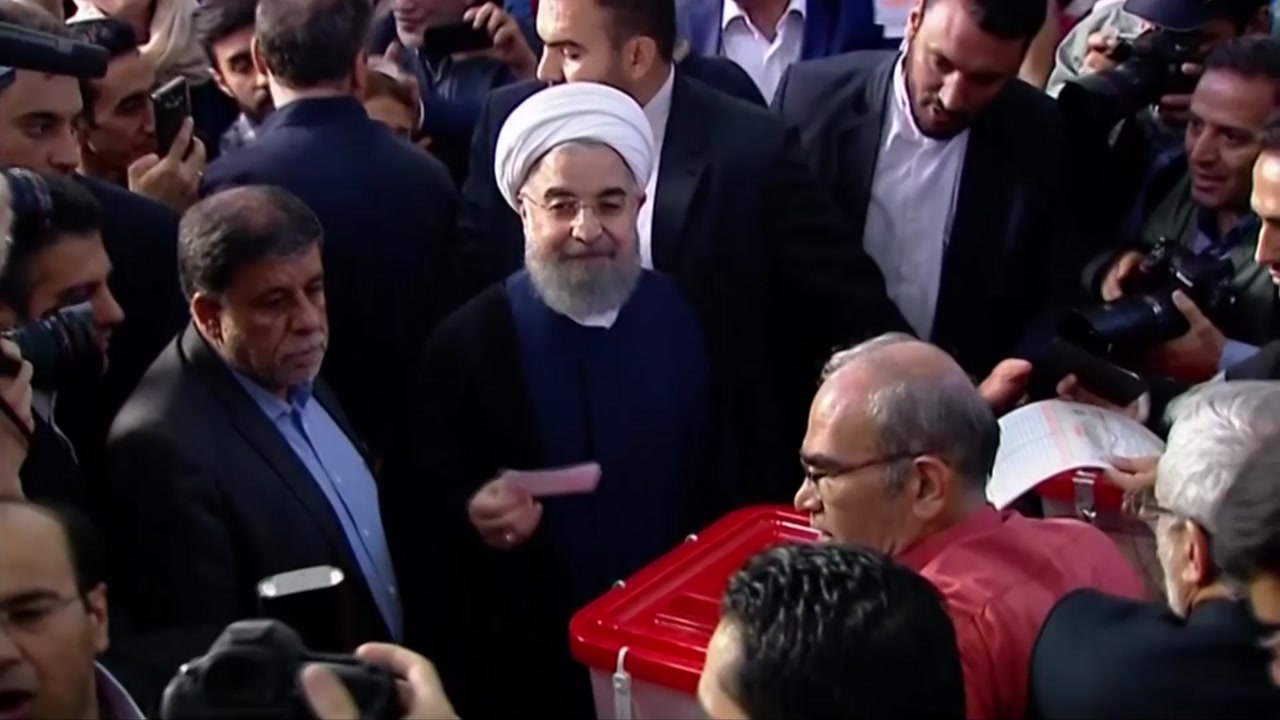 이란 "로하니 대통령 57% 득표로 당선"