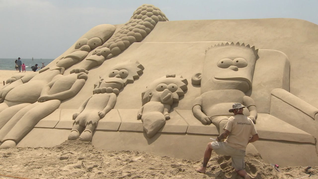 미술관으로 변신한 해변...해운대 모래 축제 개막