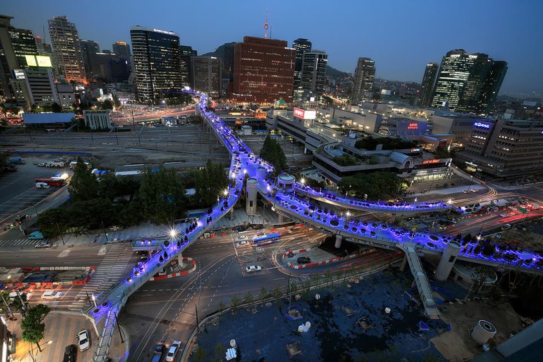 ● 멋진 세상 속 건축디자인(서울로 7017에서 만나는 푸른 하늘 은하수와 계수나무의 운치