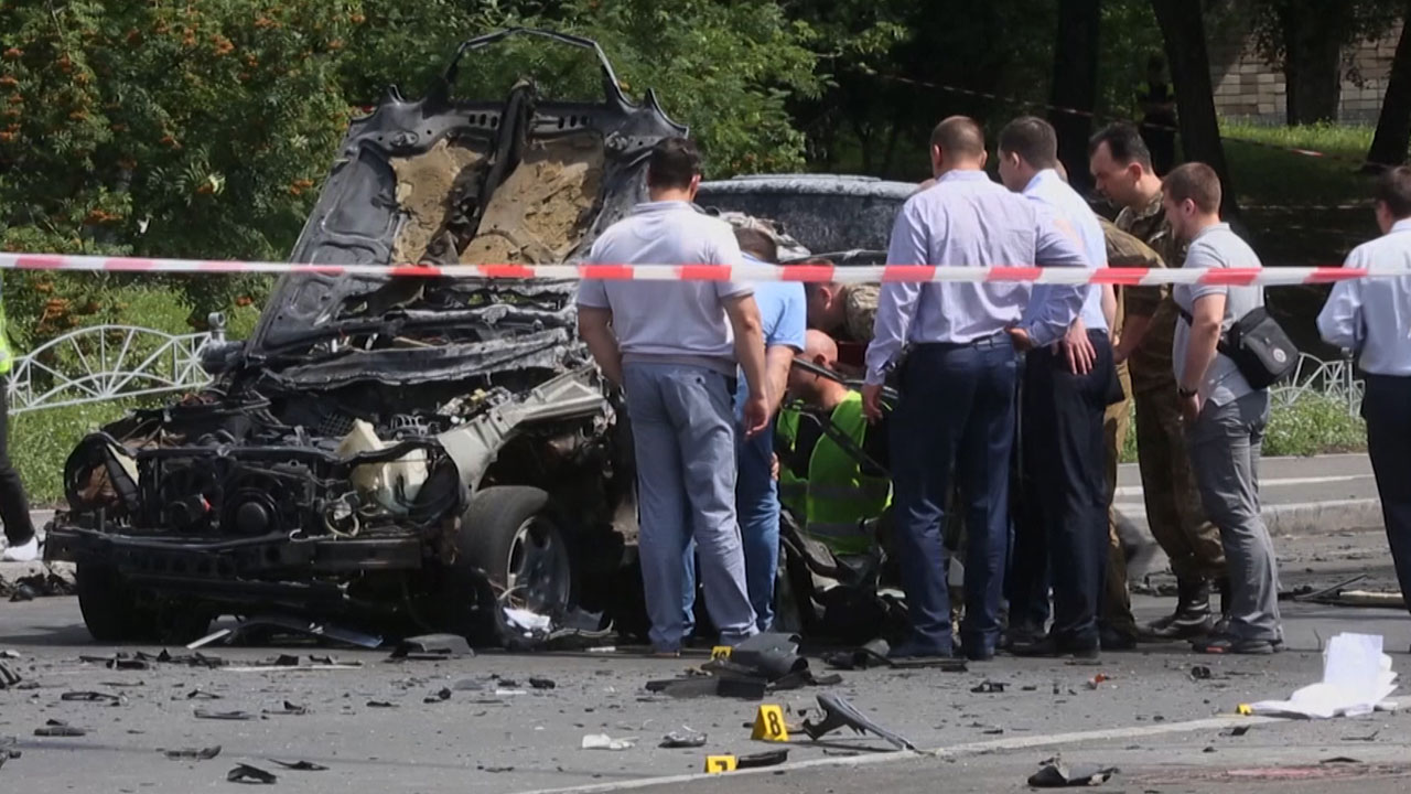 우크라이나 정보장교 차량폭탄 터져 사망..."친러 반군 소행"