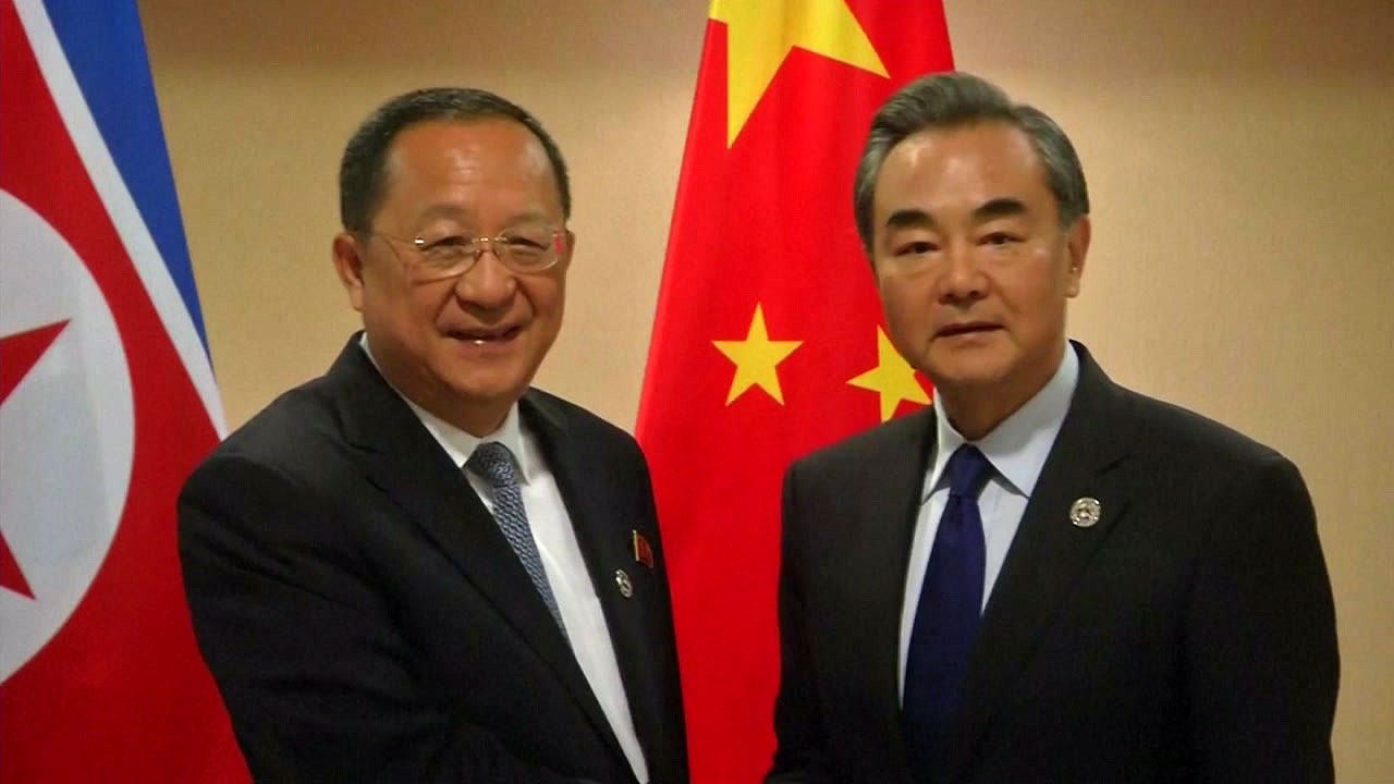 북한-중국, 외교장관 회담 개최