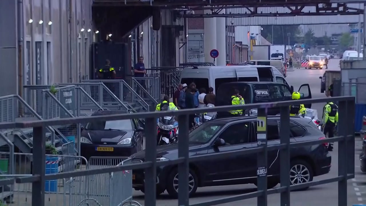 네덜란드 '테러 첩보'...용의자 체포·공연 취소