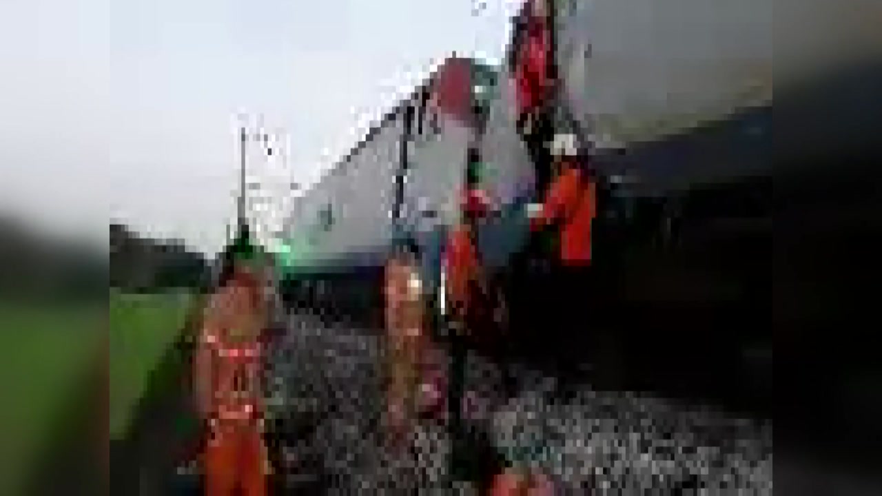 [속보] 경의중앙선 시험운행 열차 추돌...1명 사망