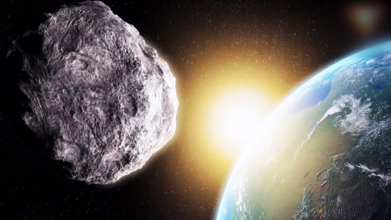 오늘 집채만 한 소행성이 지구를 스쳐 간다