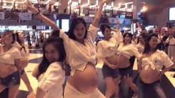 '내 몸을 사랑하는 방식'...임신부들의 댄스 플래시몹