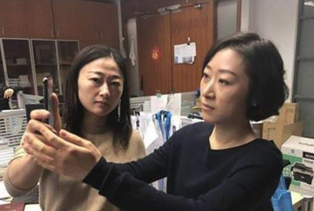아이폰X 얼굴 인식, 쌍둥이·형제에 이어 중국 여성 구분 실패