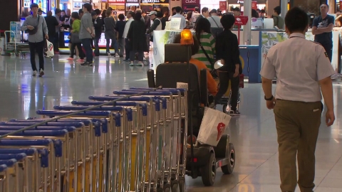 인천공항서 조울증 앓던 미국인 투신해 중태...안전관리 소홀 논란
