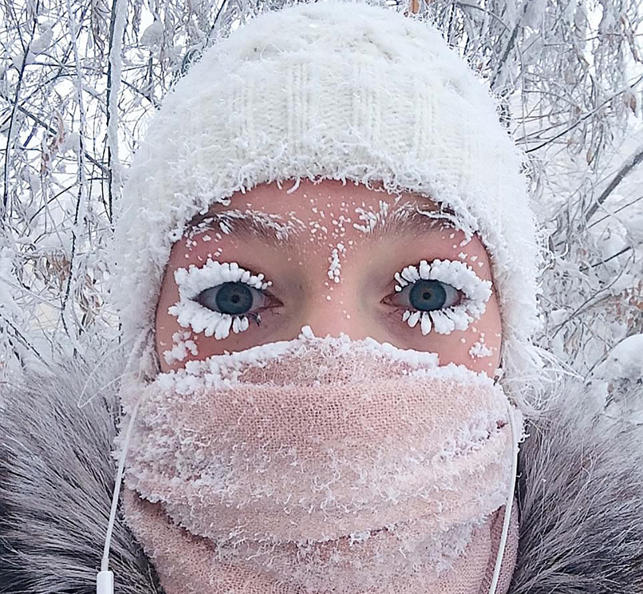 '영하 59도' 지구상 가장 추운 마을 인증한 시베리아 여성 셀카