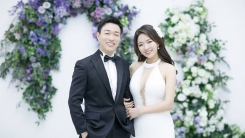 개그맨 심재욱, 17일 결혼...7세 연하 미모의 예비신부 공개 개그맨 심재욱, 17일 결혼...7세 연하 미모의 예비신부 공개
