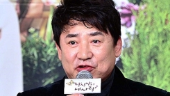 '성추행 의혹' 이영하, 사흘째 침묵...언제 입 열까 '성추행 의혹' 이영하, 사흘째 침묵...언제 입 열까