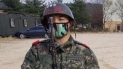 빅뱅 태양, 훈련소 사진 공개…군인 포스 물씬 빅뱅 태양, 훈련소 사진 공개…군인 포스 물씬