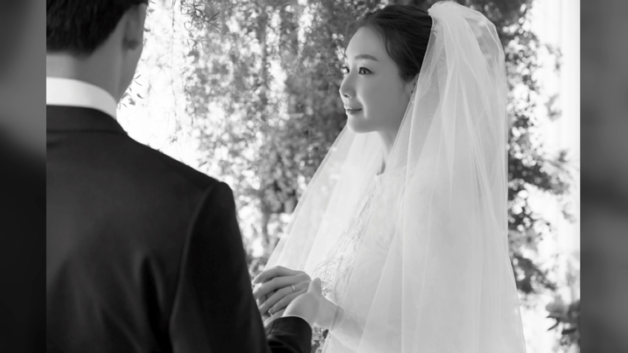 최지우 결혼사진 공개 "존중하며 살겠다"