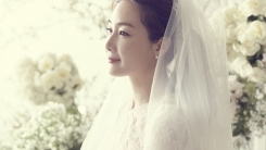 '3월의 신부' 최지우 웨딩 사진 공개..."예쁘게 살겠습니다" '3월의 신부' 최지우 웨딩 사진 공개..."예쁘게 살겠습니다"