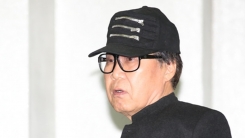 검찰, '대작 의혹' 조영남 추가 사기혐의에 집유 1년 구형 검찰, '대작 의혹' 조영남 추가 사기혐의에 집유 1년 구형