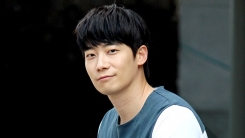 윤한, 아빠 된다 "아내, 9월 출산 예정…태명 '해일'" 윤한, 아빠 된다 "아내, 9월 출산 예정…태명 '해일'"