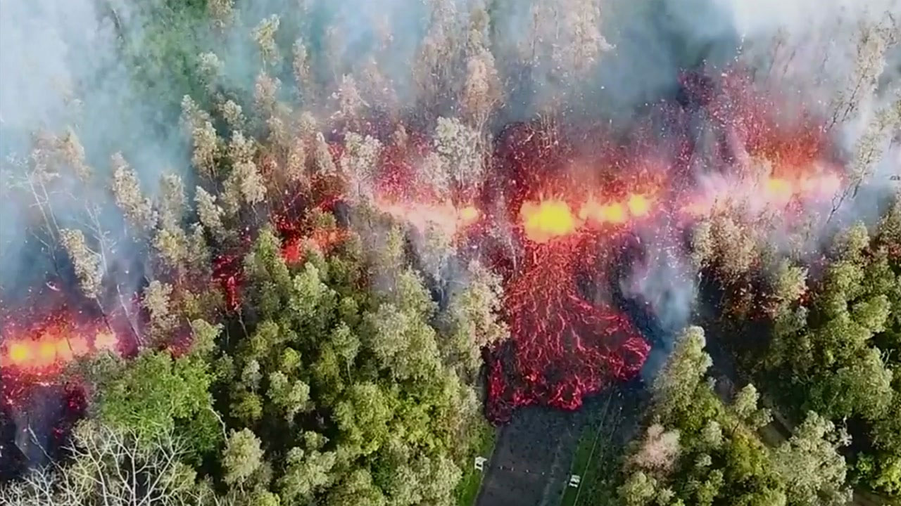 하와이 빅아일랜드 용암 분출...만 여명 긴급 대피