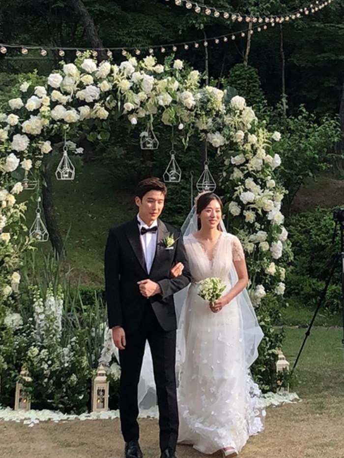 강경준♥장신영, 아름다웠던 야외 결혼식 사진 공개